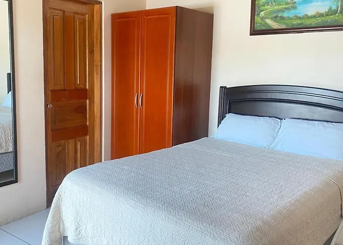 Hotel La Guaria